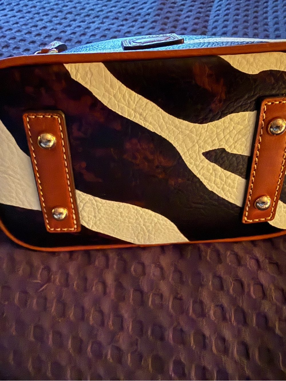 NWT Dooney & Bourke Striped Crossbody Bag - Picture 5 of 6